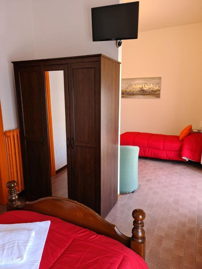 Villa Terzaghi Gorla Minore Exterior photo